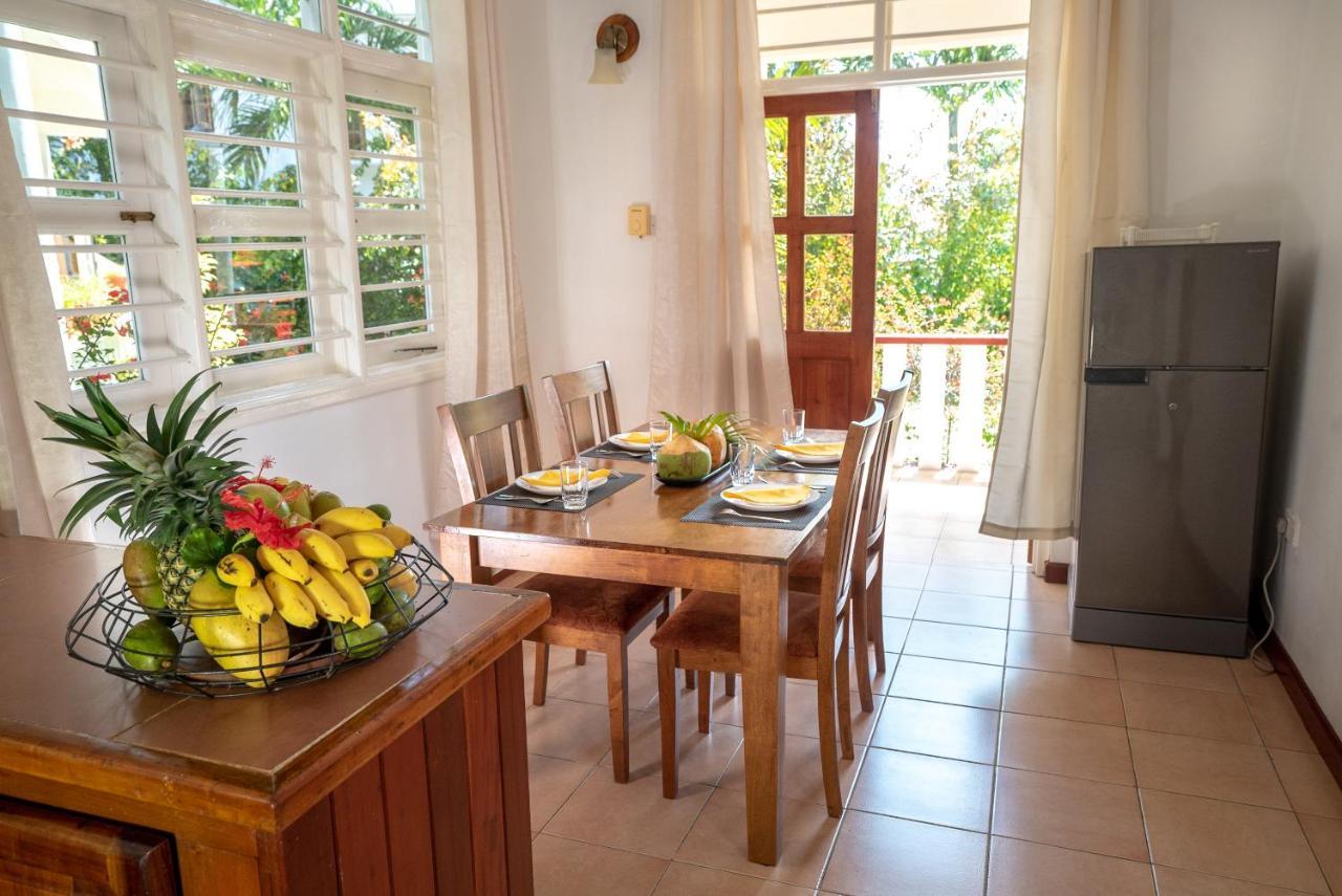 La Maison Hibiscus Self Catering Accommodation Beau Vallon  Bagian luar foto